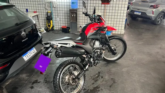 Lander 250 pronta pra ser sua ?