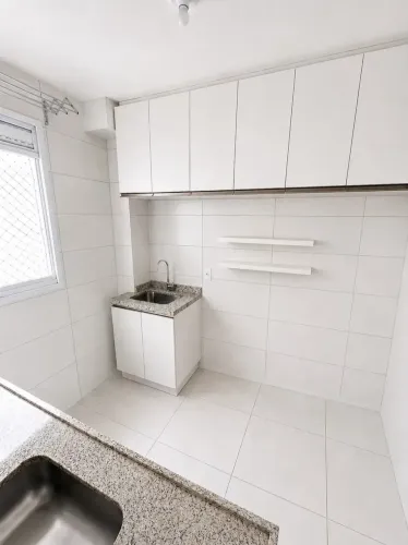 Apartamento térreo no Portal do Sol!