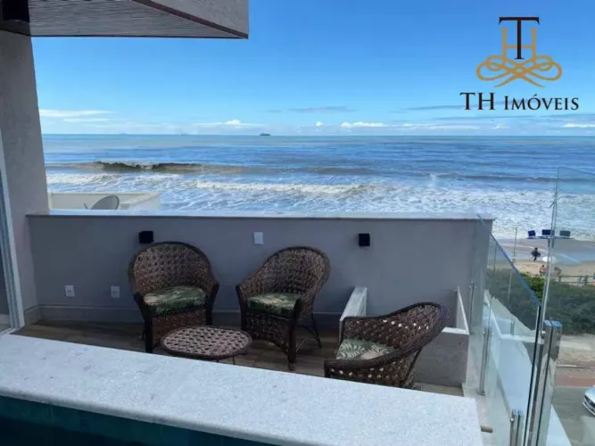Casa com 3 dormitórios para alugar, 183 m² por R$ 12.635,01/mês - Balneário Santa Clara -