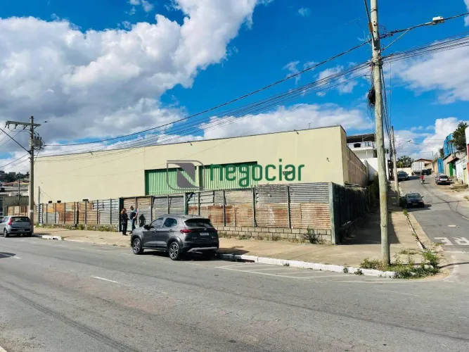 GALPÃO À VENDA NA AVENIDA JUIZ MARCO TÚLIO ISAAC BETIM