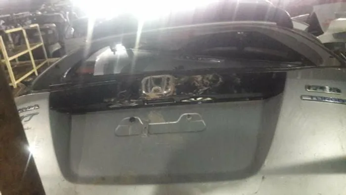 Tampa traseira Honda Fit 2012