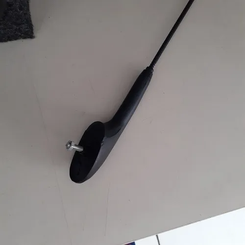 Antena p/ teto: Palio,Weekend,Marea ,Brava,Strada,Doblo e Novo Uno. Nova. Instalada. 