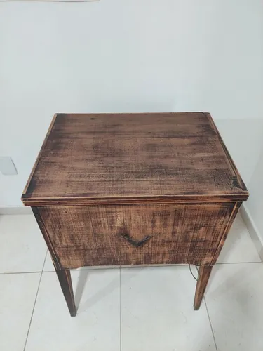 Máquina de costura singer antiga