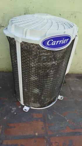 Cond 24k R22 220v com garantia 3 meses 