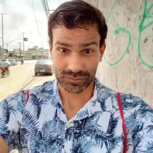 Ajudante de pedreiro e serviços de limpeza