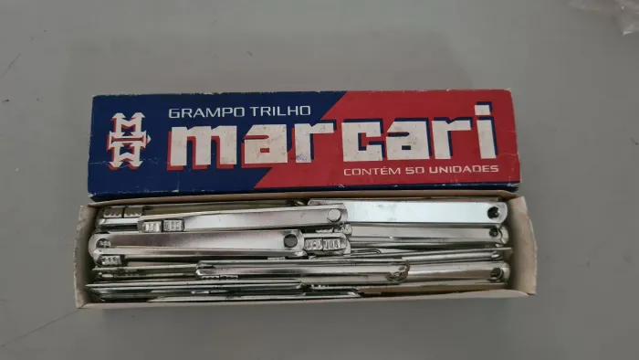 Grampo Trilho Metal