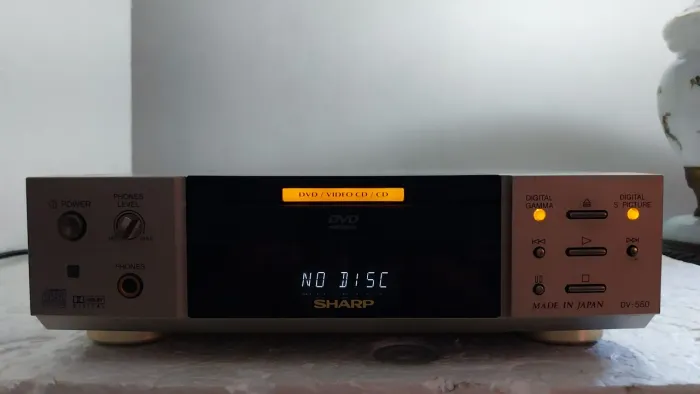 DVD Player Sharp DV-550