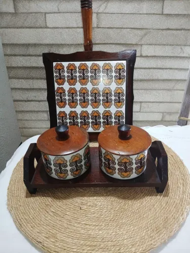 Porta condimentos anos 60 cerâmica e madeira artesanal 200 ml