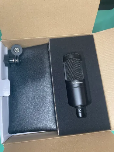 Microfone condensador At2020, pra vender rápido!