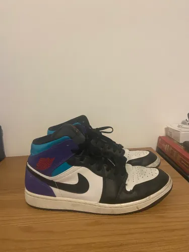 Air Jordan 1 Mid Original 43 Azul e Roxo usado