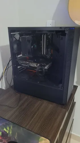PC GAMER RYZEN 7 5700X 16GB RAM RX 6750XT