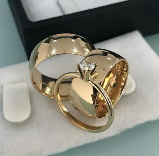 Alianças de Casamento e Noivado em Moeda Antiga 