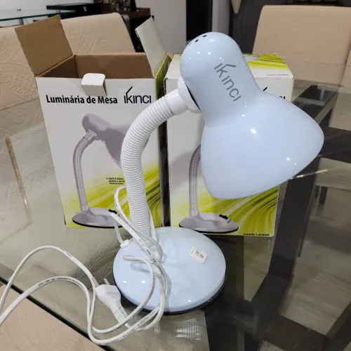 Luminaria de mesa IKINCI