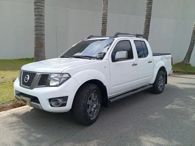 Nissan Frontier 2015 MUITO NOVA