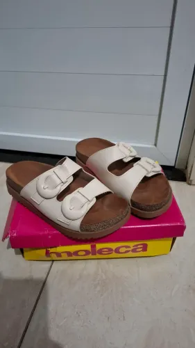 Sandalia fivela moleca 