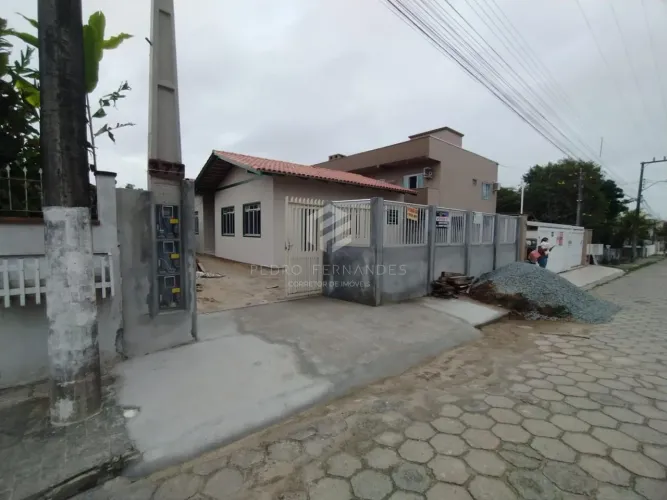 Casas Geminadas para Investimento à Venda - Bairro Armação, Penha/SC