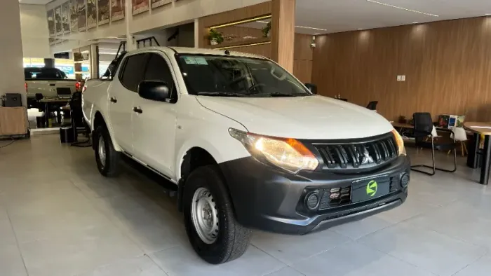 L200 TRITON SPORT GL 2021/2022 unico dono