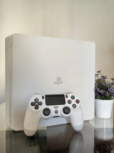 Playstation 4 slim impecável com garantia 