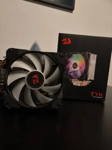 Cooler para CPU Redragon TYR