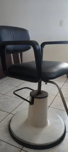 Cadeira pára barbeiro, cabeleireiro 