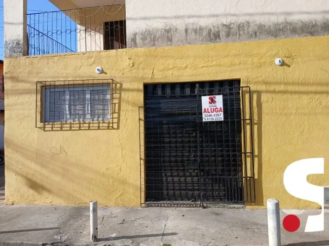 Ponto Comercial de Esquina para Alugar | Próximo ao Terminal Antônio Bezerra | 18 m² | For