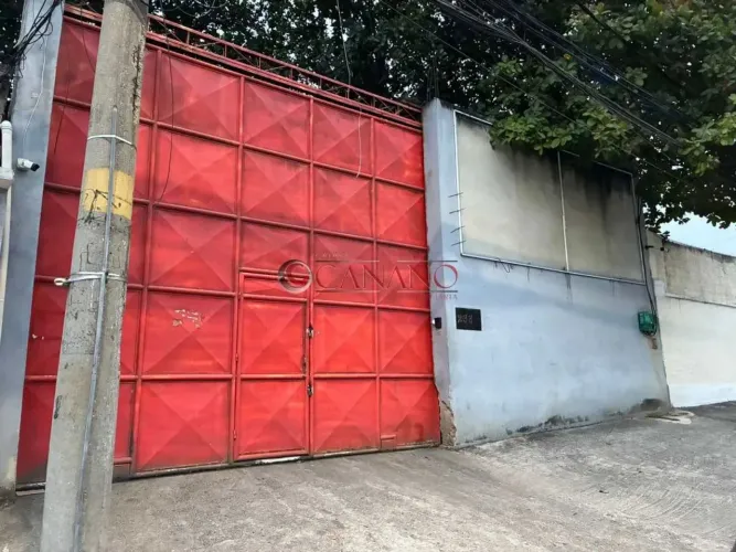 Galpão : / Comercial / Cachambi