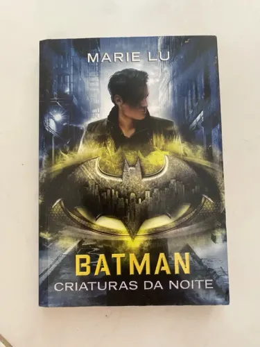 Batman: Criaturas da Noite - Capa Dura