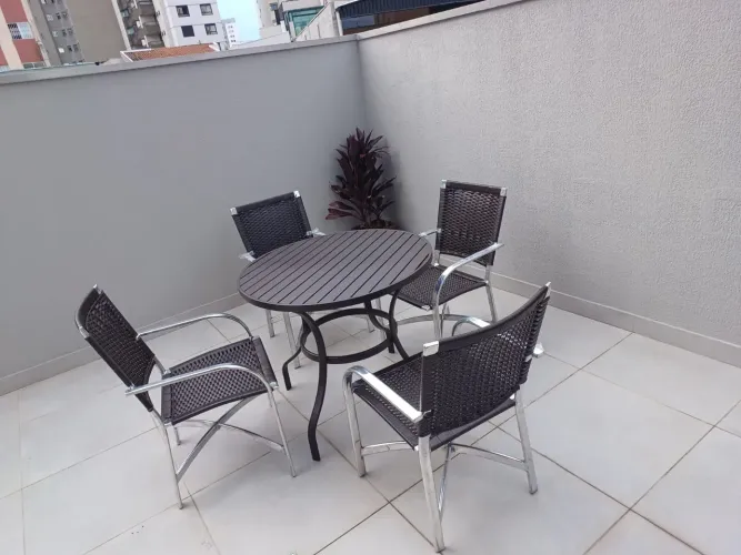 Conjunto Mesa e Cadeiras para Área Externa