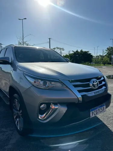 Toyota Hilux SW4 SR 4X2 2.7/ 2.7 Flex 16V Aut. 2017