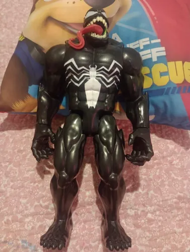 Boneco venon marvel 30 cm