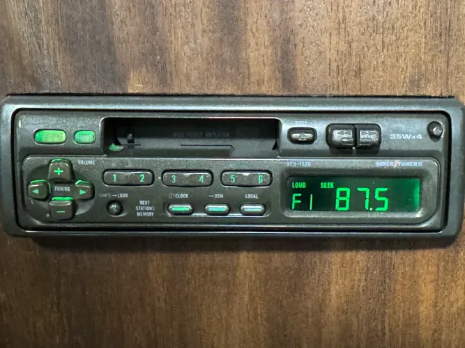 Toca fita radio com Bluethoth Pioneer keh-1550 lindo aparelho na promoção so 699,99