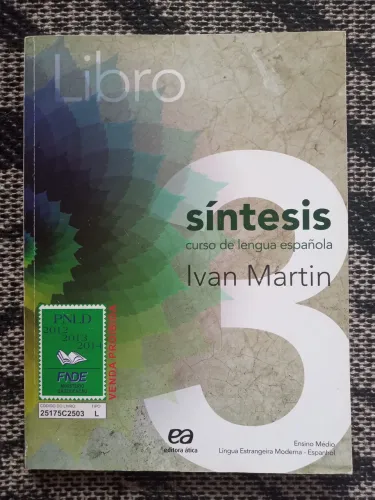 Livro de Espanhol - Ivan Martin
