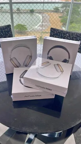 AirPods Max APPLE