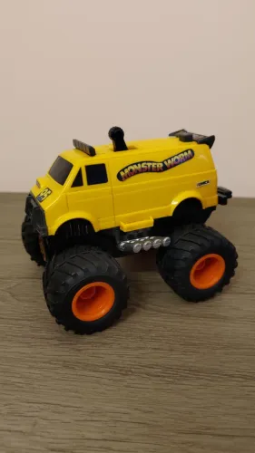 Carrinho Tomy raríssimo anos 80
