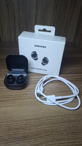 Galaxy Buds Core - Caixa e carregador! SAIR RÁPIDO!