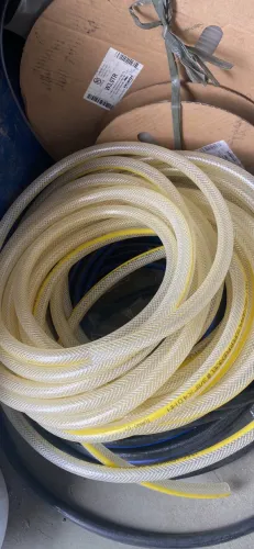 mangueira de gás no metro reforçada