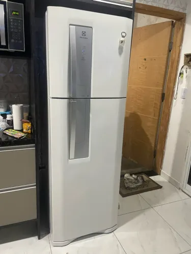 Geladeira Electrolux frost free