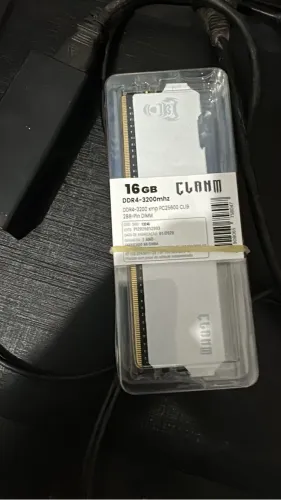 Memória ddr4 16 gb com dissipador branco 3200 mhz clanm