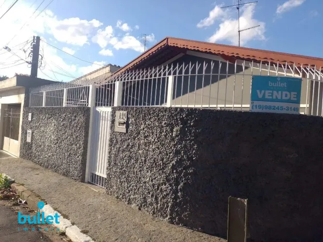 Casa à Venda em Vila Castelo Branco, Campinas 108 m² (internos) / 135 m² (externos) Fina