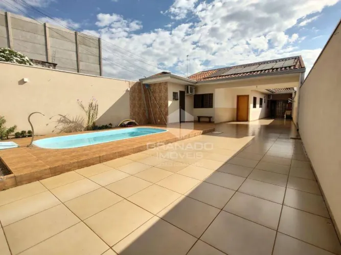 Casa com 3 dormitórios à venda, 120 m² por R$ 470.000,00 - Jardim Olímpico - Maringá/PR