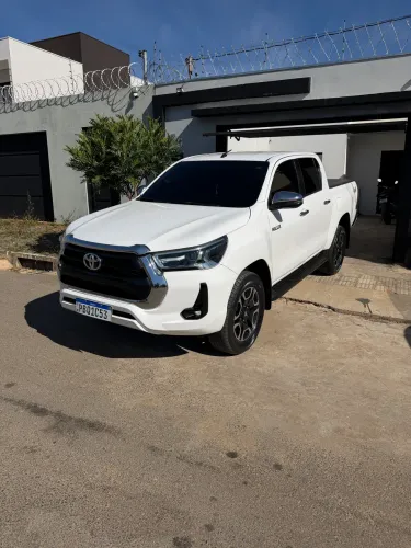 Toyota Hilux CD SRX 4X4 2.8 TDI 16V Diesel Aut. 2019