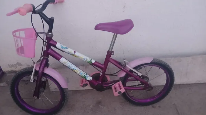 Vende-se bem conservada valor $=250