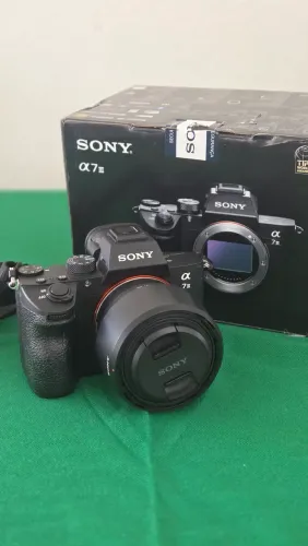 Câmera Fotográfica Sony A7III