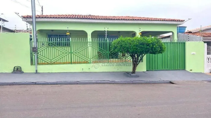 Casa Mobiliada no CPA I