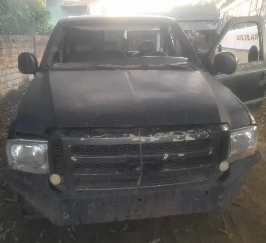 Ford F-250 XLT 4.2 TB Diesel 2000