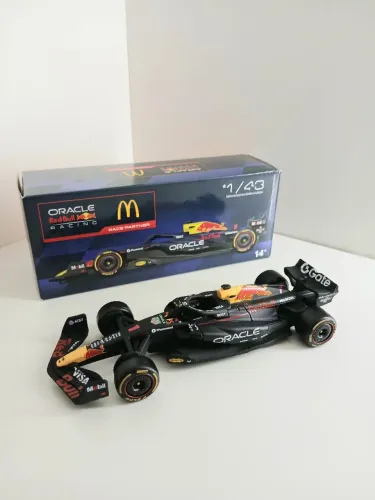 Red Bull MacDonalds 1:43