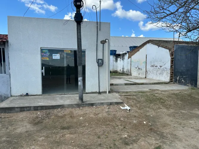 Vendo esse ótimo ponto comercial.