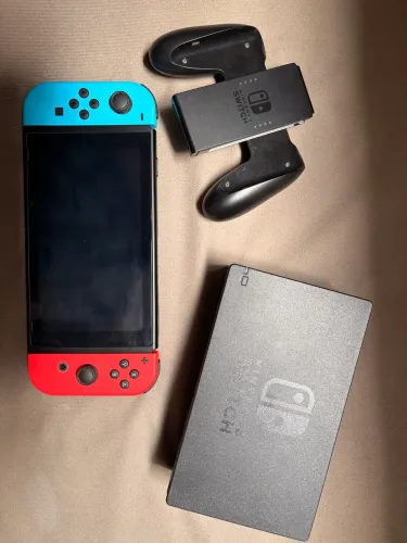 Nintendo Switch V2 Desbloqueado
