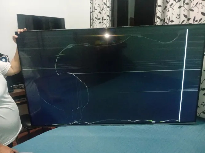 Televisão TCL 65 polegadas