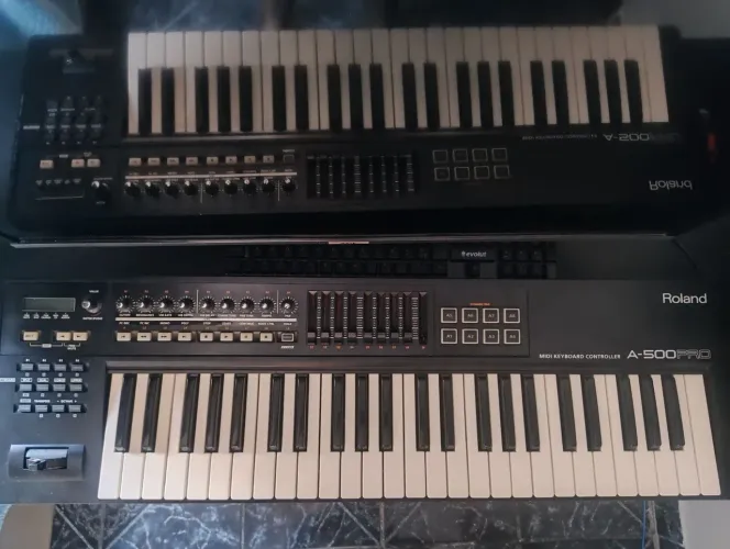 Teclado controlador Roland